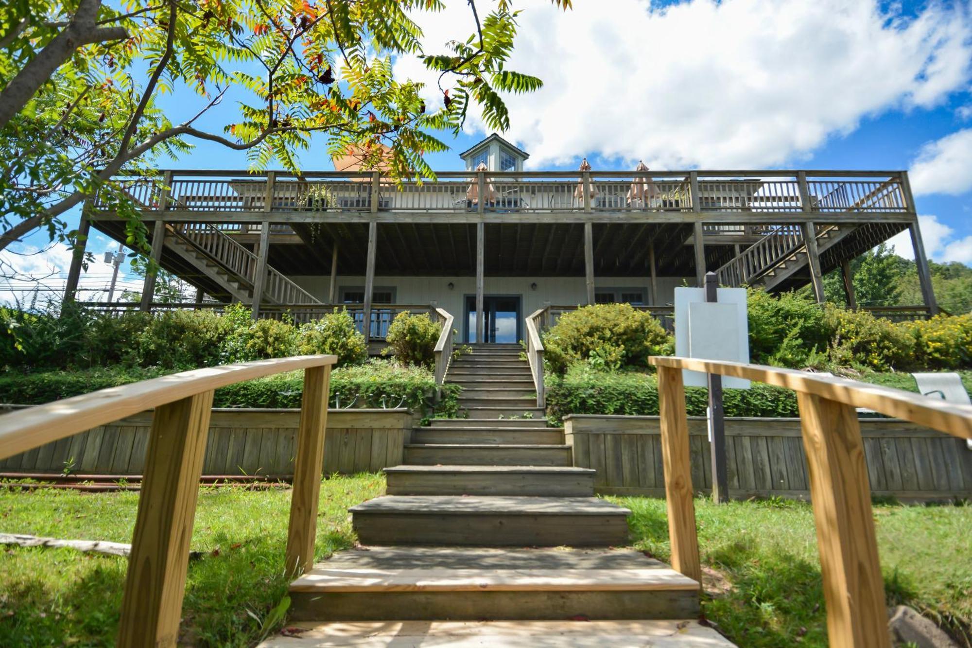 Cedarwoods Villa Oakland Exterior photo